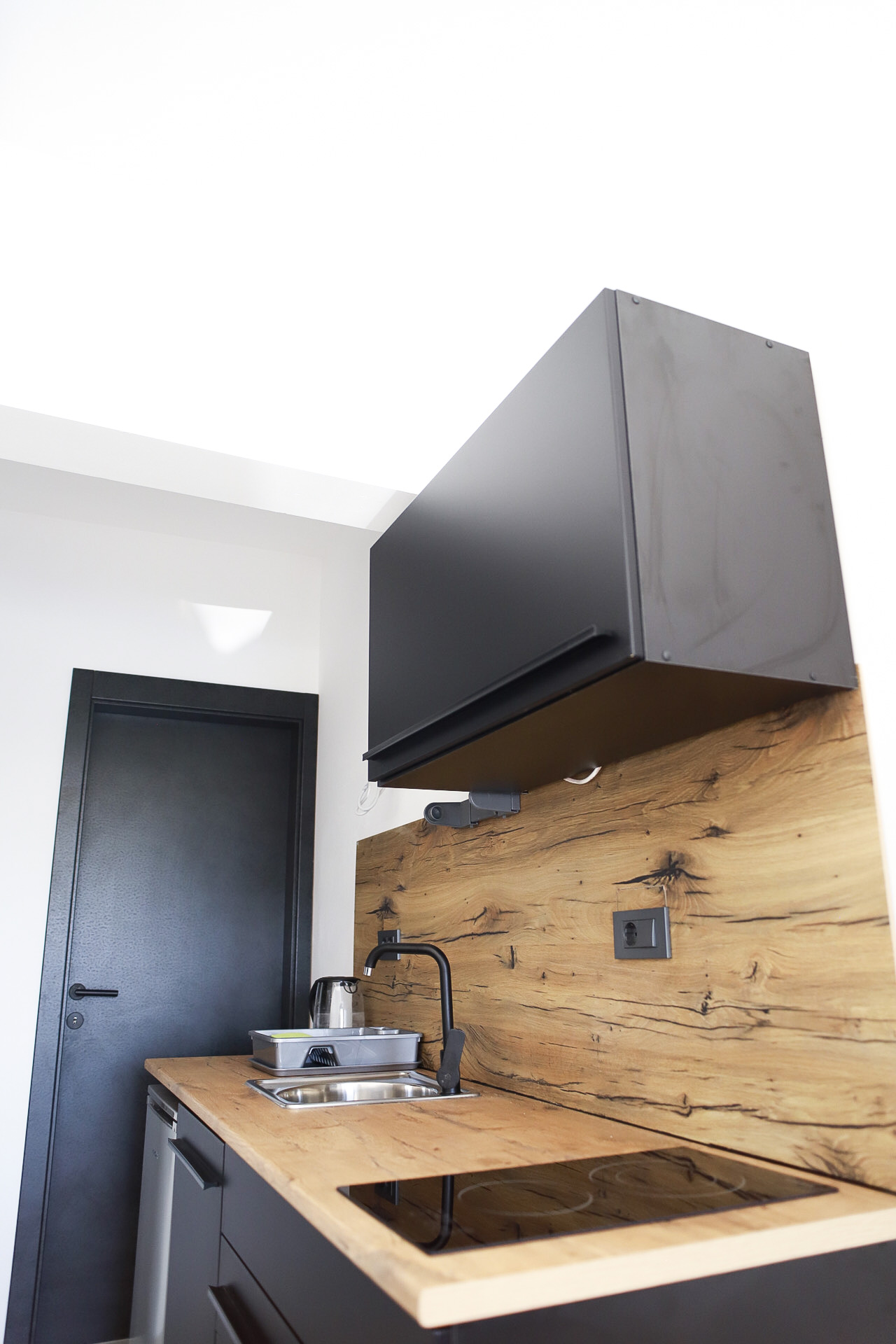 One-Bedroom Apartment loading=