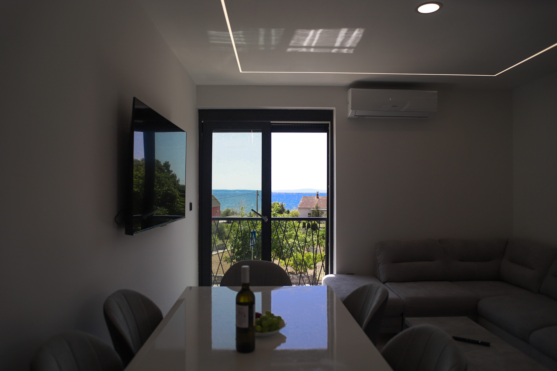 Apartment with Terrace