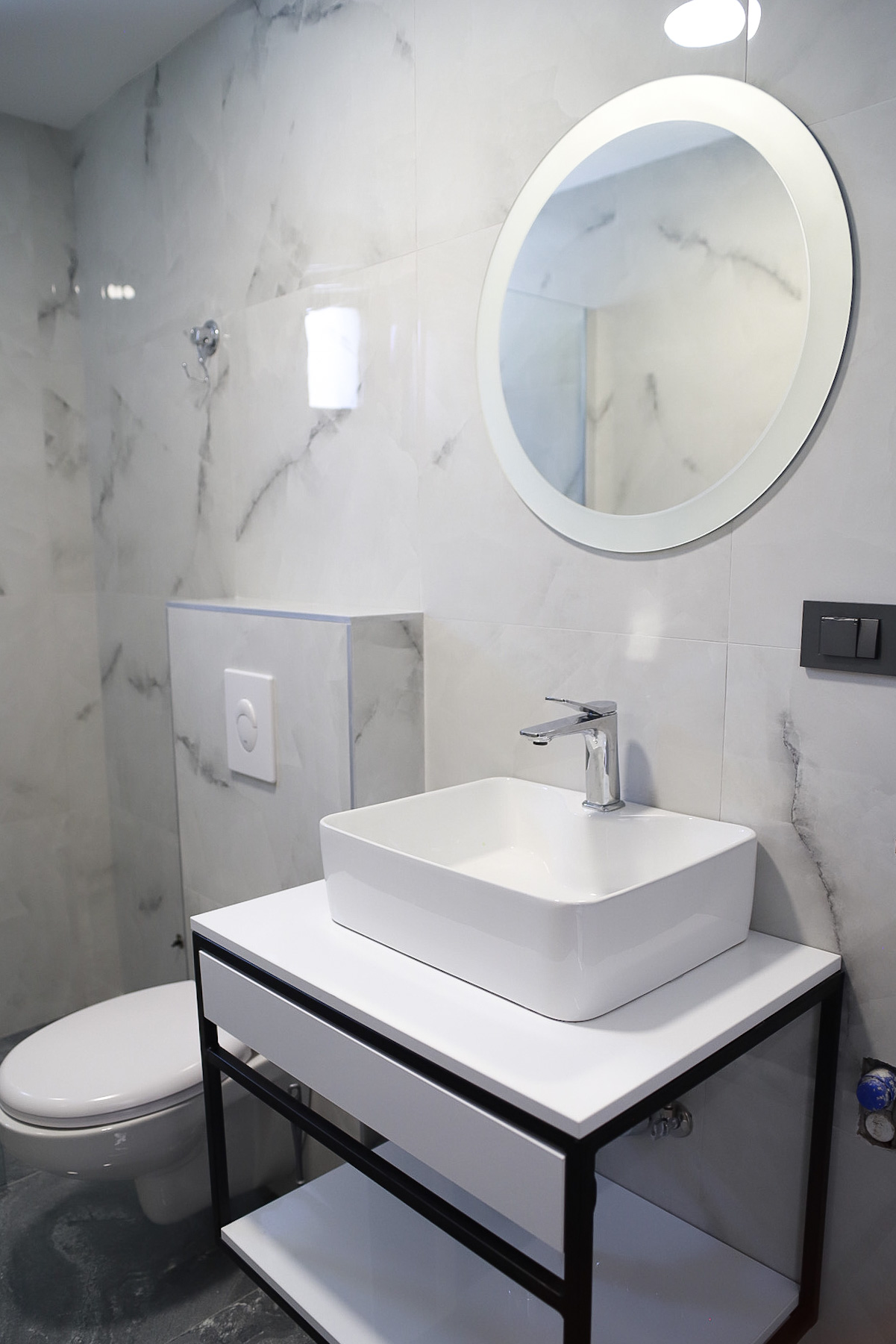 Apartment with Terrace loading=