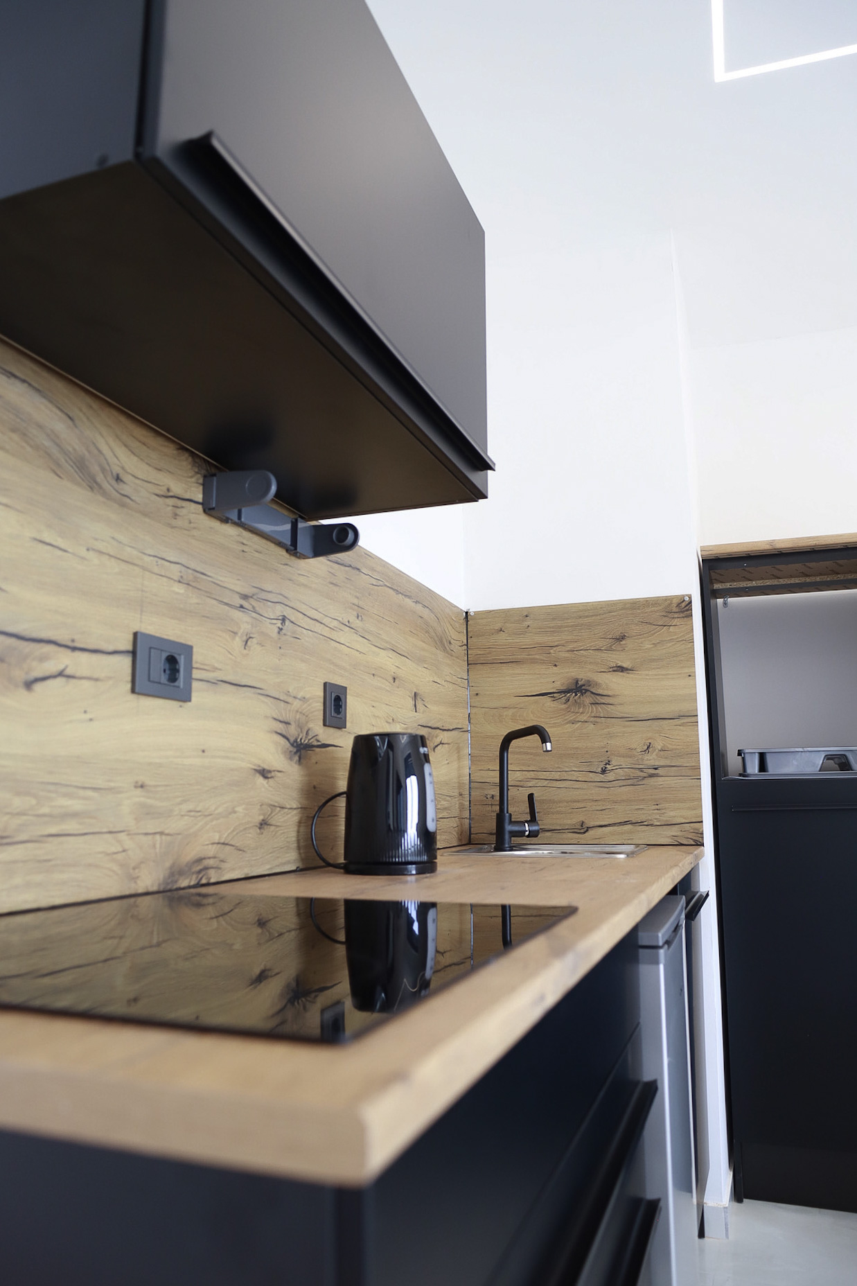 Superior Apartment loading=